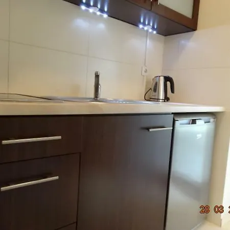 Apartment Ms *